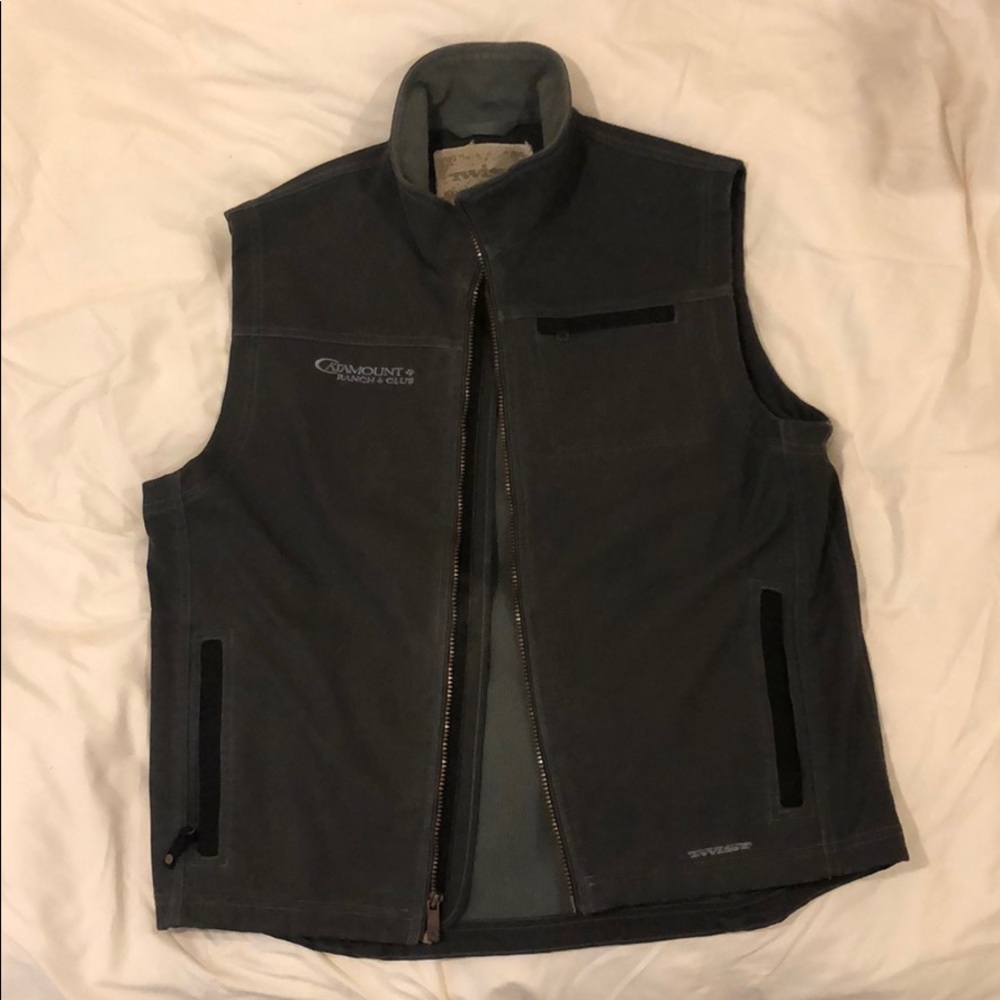 Catamount Ranch & Club zip vest